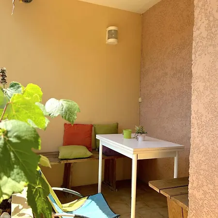 Lejlighed 2 Pieces Coin Nuit, Balcon Sud, Proche Et Commerces, Garage Inclus, 5 Couchages - Fr-1-251-838 Bormes-les-Mimosas