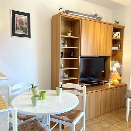 2 Pieces Coin Nuit, Balcon Sud, Proche Et Commerces, Garage Inclus, 5 Couchages - Fr-1-251-838 * Bormes-les-Mimosas